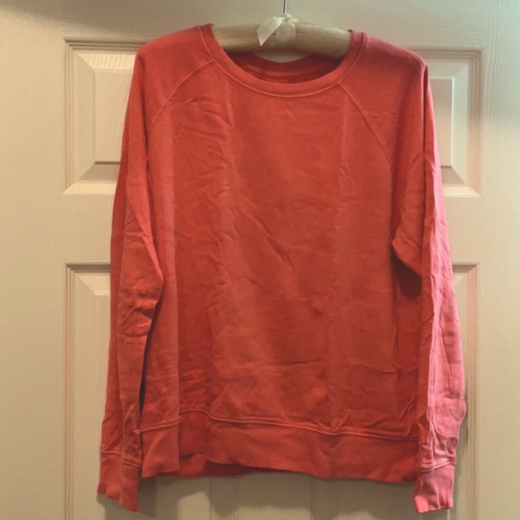 Athleta Sundown Sweatshirt - Picture 2 of 7